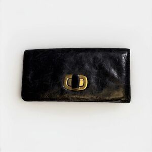 HOBO INTERNATIONAL Black Leather DORIA Turnlock Flap Clutch Wallet